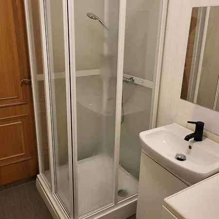 Apartment One Bedroom Kjeller - 2 Mins From Oslomet